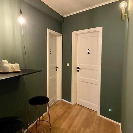 Apartment Schlafen über Der Whiskybar *
