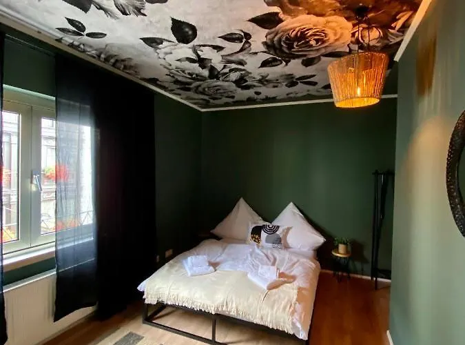 Schlafen Ueber Der Whiskybar 公寓